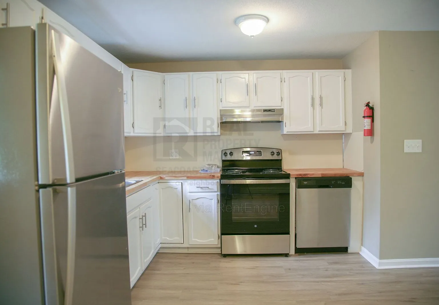 2 bed, 1.0 bath, $1,895 — Photo 1
