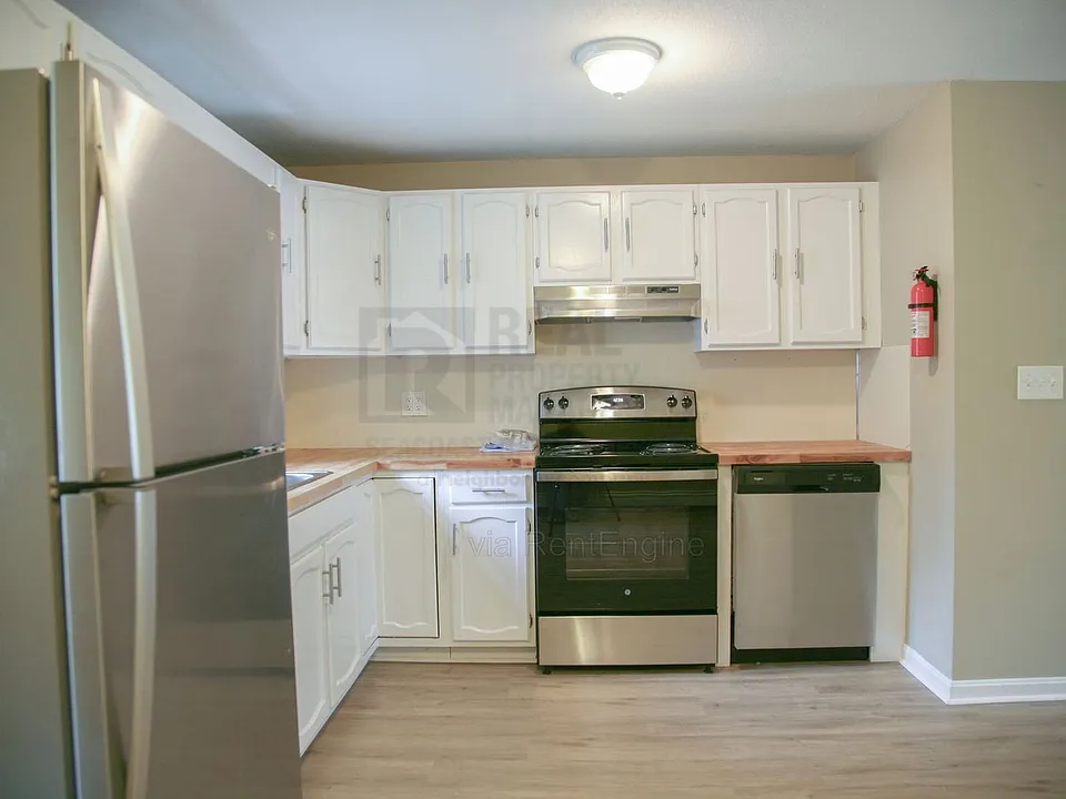 11 Hickey St #5
