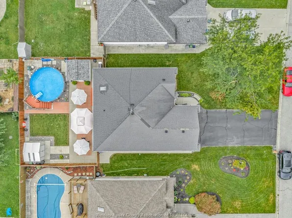 2575 Wildberry Cres, Tecumseh, ON N9K 1C2