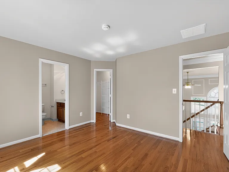 13031 Twelve Hills Rd — Photo 10