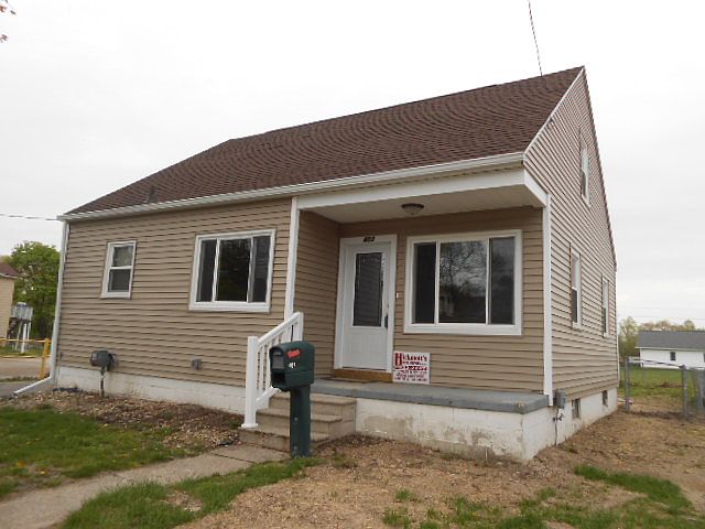 1st image of 403 W Thomas St