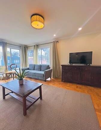 4th image of 875 36th Ave #1