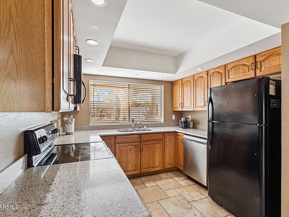 4th image of 5242 E SHEENA Drive