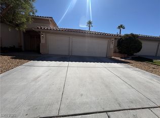 8013 Alpine Fir Ave, Las Vegas, NV 89117