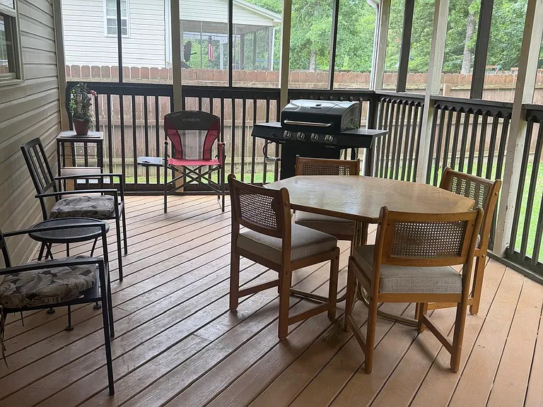 Screened Patio