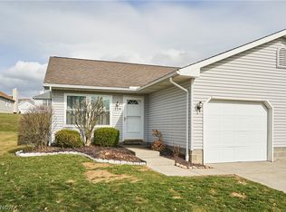 329 Spruce St, Barberton, OH 44203