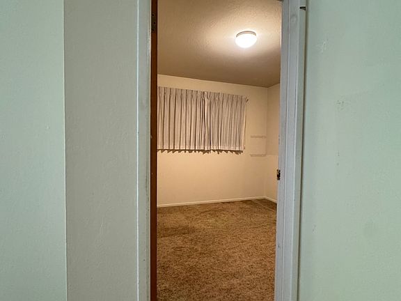 4th image of 196 E Linda Mesa Ave APT 8
