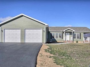 131 Glenridge Dr, Carlisle, PA 17015