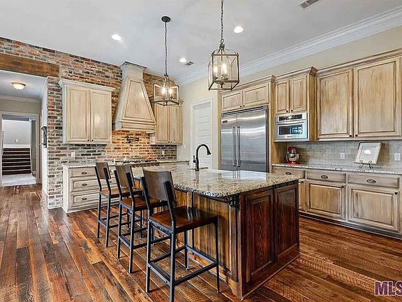 5th image of 14446 Shady Wood Ln