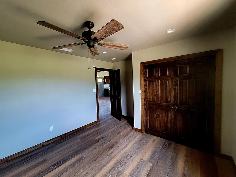 401 Alpine Dr #A — Photo 23