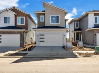 1089 Starling Dr NW, Edmonton, AB T5S0M5