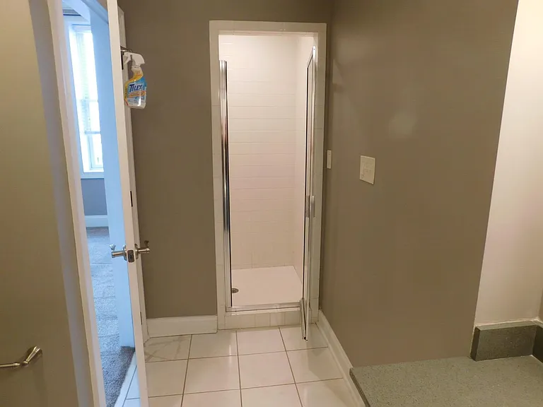 648 S Main St #205 — Photo 11