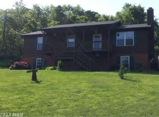 284 Northern Spy Dr, Linden, VA 22642