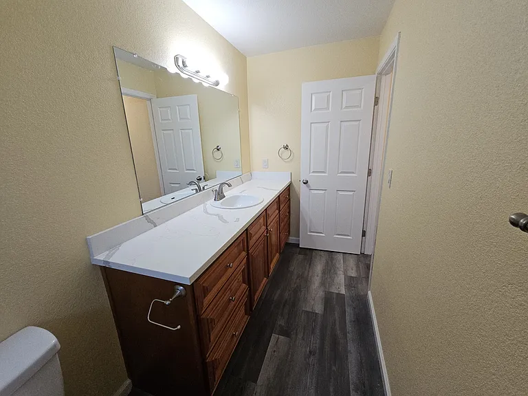 1210-1250 Kenny Dr — Photo 166