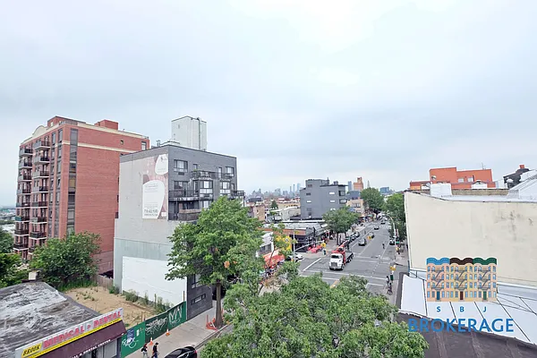 Rented by SBJ Brokerage, LLC | media 45