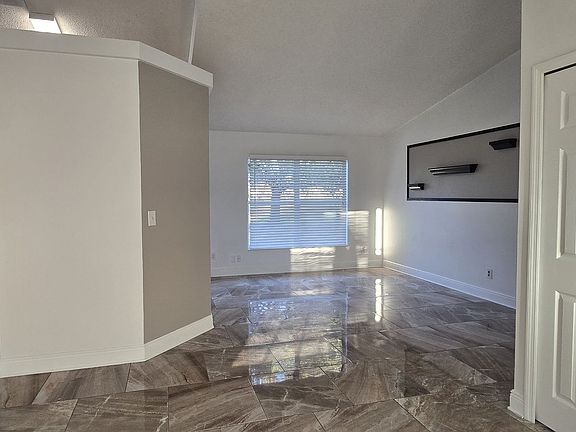 4th image of 15044 Margaux Dr