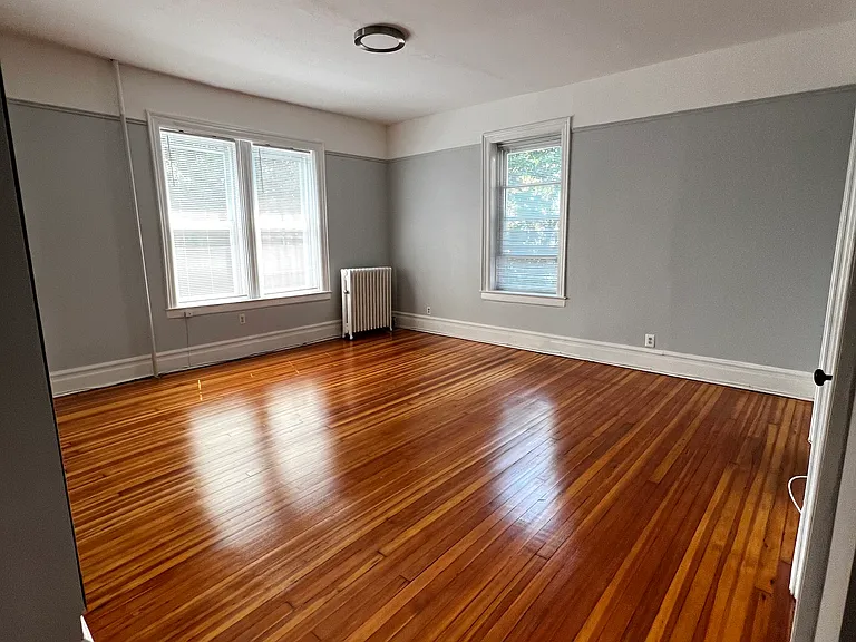 10 Arlington Ter #5 — Photo 2