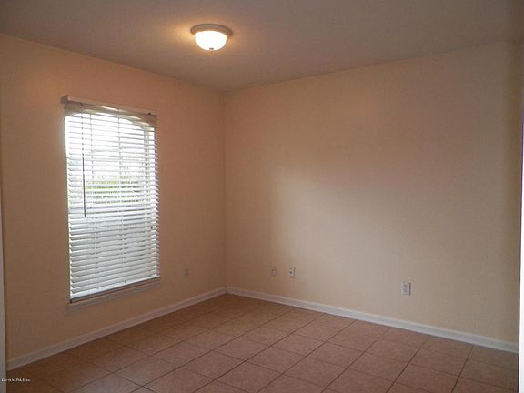 3rd image of 8991 Fallsmill Dr