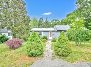 13 Atwood St, Kingston, MA 02364