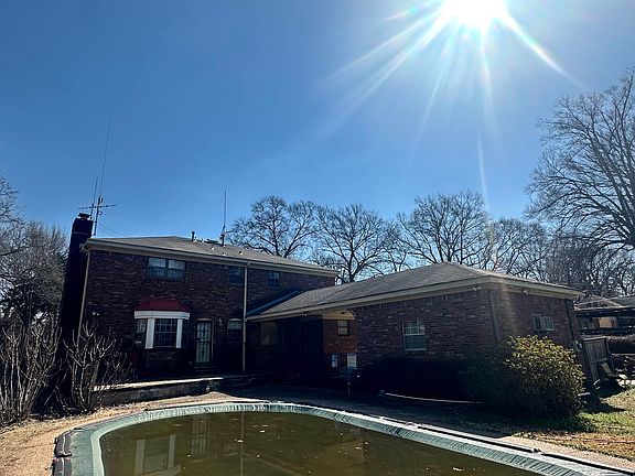 4th image of 3007 Knight Rd