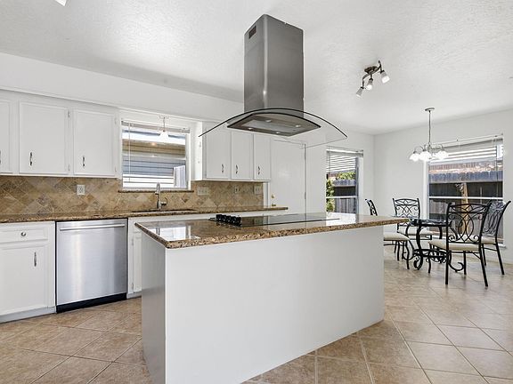 5th image of 11419 Inwood Dr