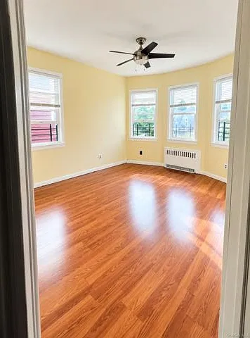 4 bed, 2.0 bath, 1800 sqft, $4,100 — Photo 2