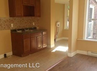 2656 S 67th St, Philadelphia, PA 19142