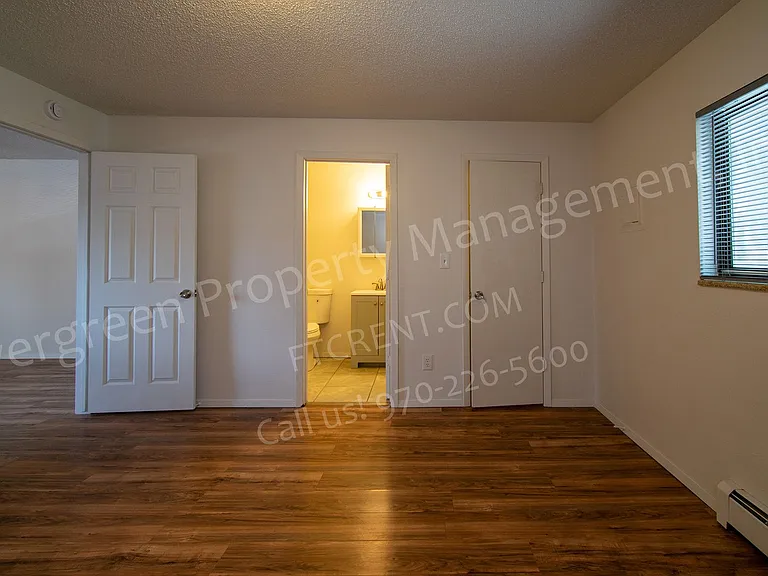 1428 S California Ave — Photo 15