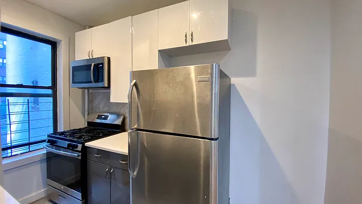 Rented by Sovereign Associates | media 19