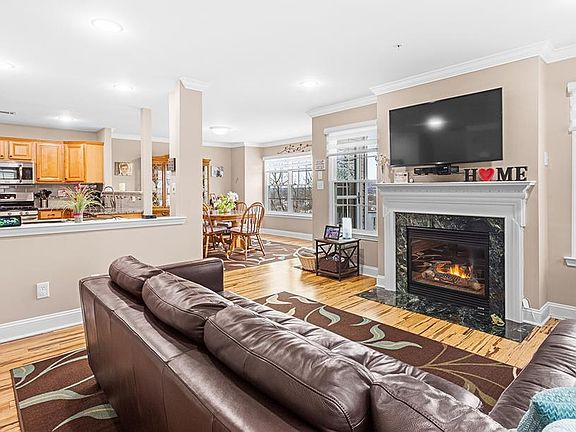 5th image of 124 Ridge Dr