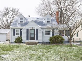 723 Eaton Rd, Rochester, NY 14617