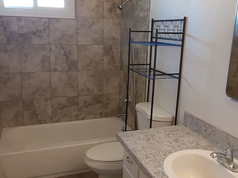 5015-5021 Shasta Way — Photo 7