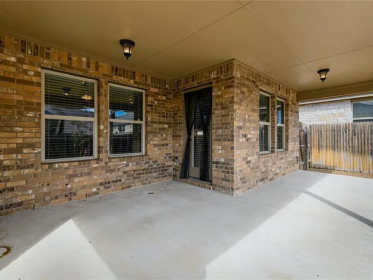 2328 Jake Pickle Pass — Photo 29