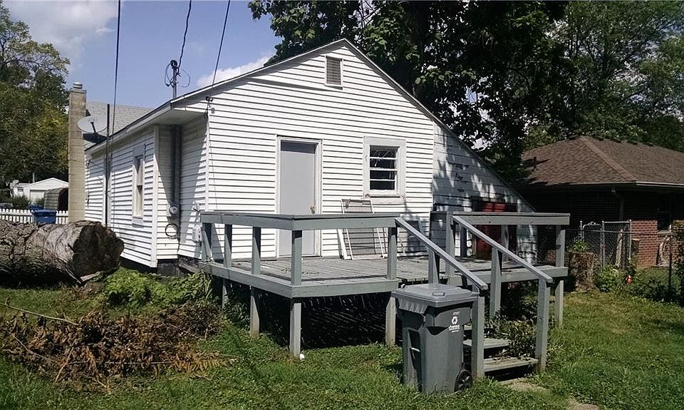2nd image of 1859 Hannibal St