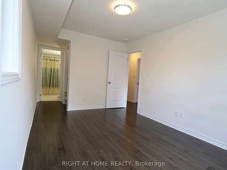 1255 Bridletowne Cir #14 — Photo 12