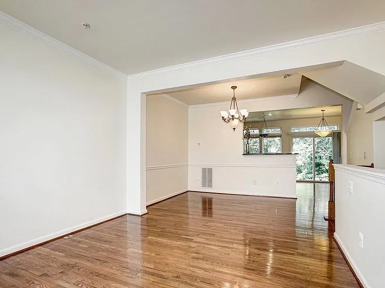 2987 Huntington Grove Sq — Photo 7