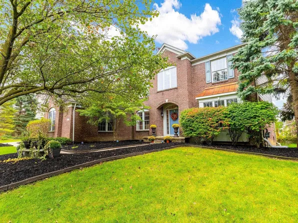 2457 Andover Blvd, Rochester, MI 48306