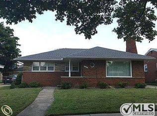 3703 Steiner St, Trenton, MI 48183