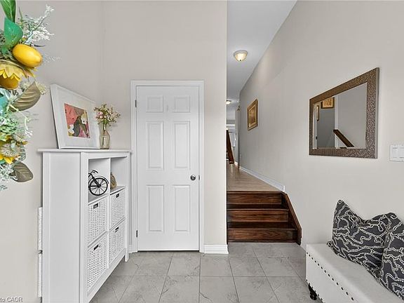 4th image of 167 Lormont Blvd
