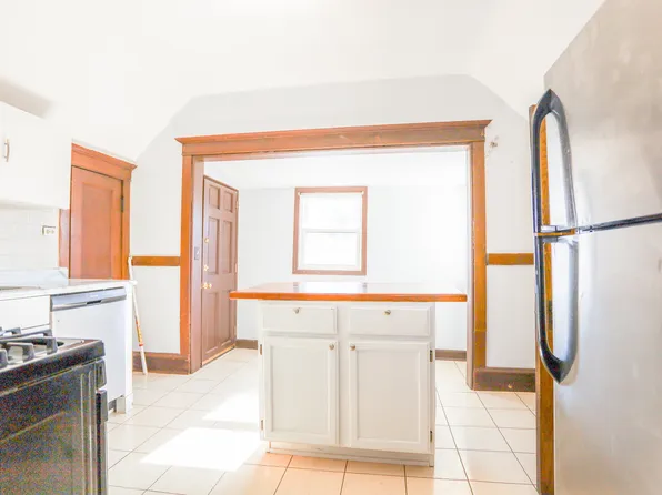 2825 N Francisco Ave #3R, Chicago, IL 60618