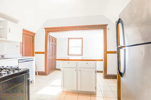 2825 N Francisco Ave #3R Photo 1