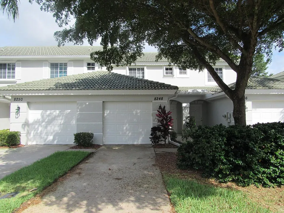 8248 Pacific Beach Dr