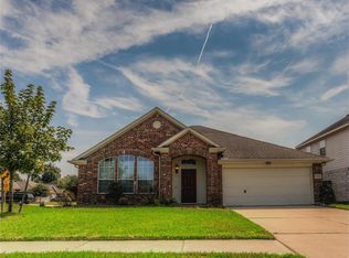 11126 Fall Point Dr, Houston, TX 77065