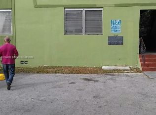 1565 SW 6th St APT 4, Miami, FL 33135