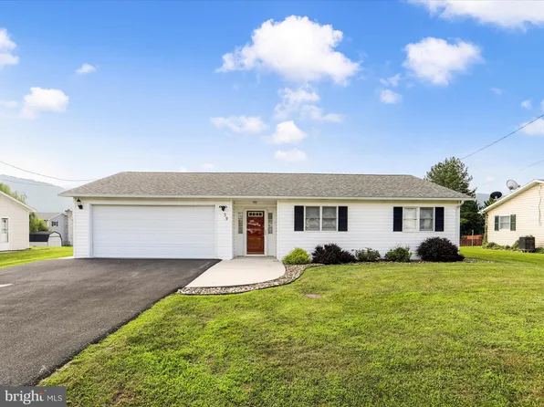 39 Cardinal Ter, Keyser, WV 26726