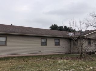 79 S Spring St, Frankfort, IN 46041