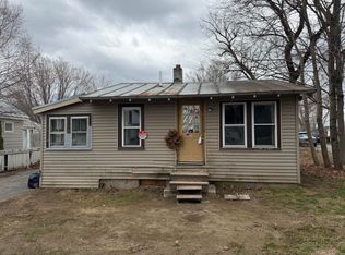 27 Saint John Street, Skowhegan, ME 04976