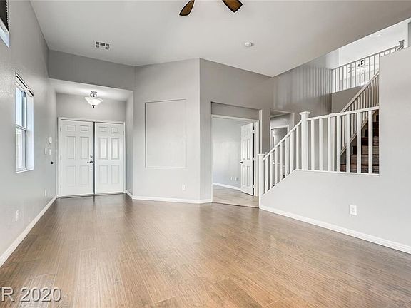 5th image of 10487 Williamville Ct