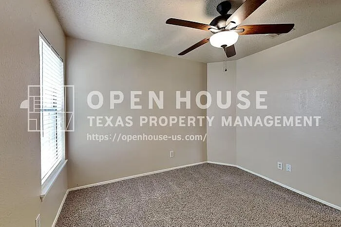 4418 Santa Cruz Ln — Photo 13