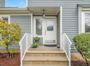 7 Meadow View Lane Ondo, Berkeley Heights Twp., NJ 07922